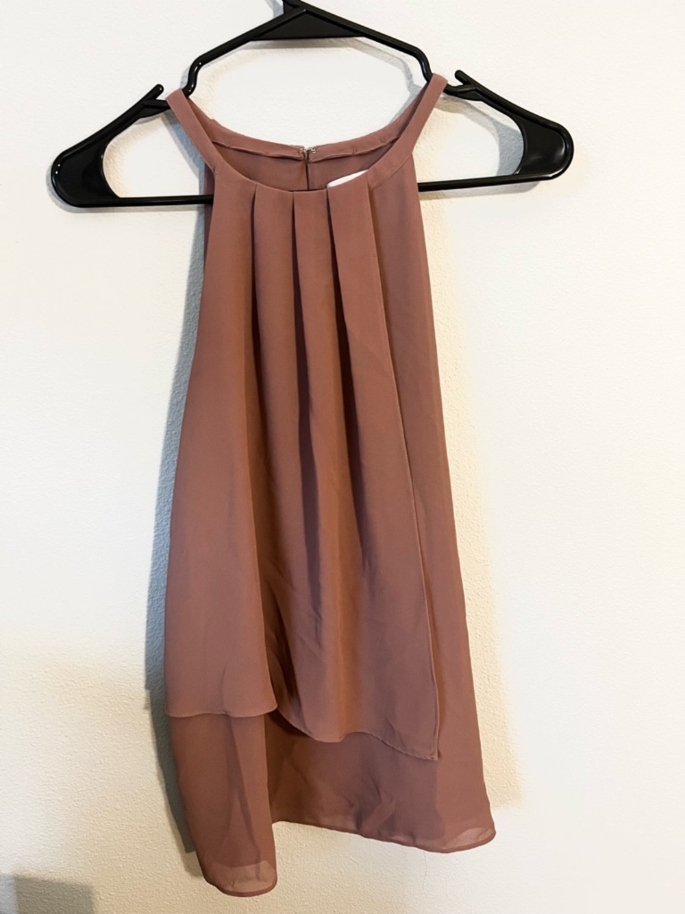 Mauve Halter Chiffon Neck Top